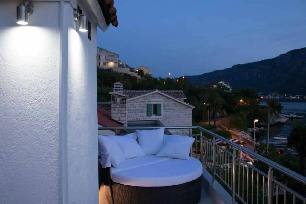 Loft Apartment Capitano On The Sea Shore Kotor Zewnętrze zdjęcie