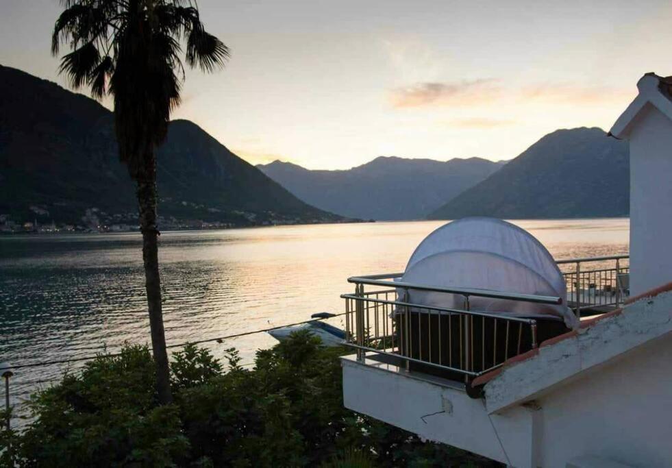 Loft Apartment Capitano On The Sea Shore Kotor Zewnętrze zdjęcie