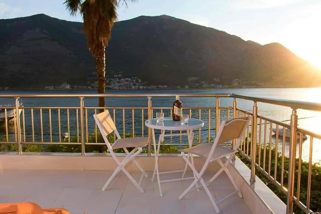 Loft Apartment Capitano On The Sea Shore Kotor Zewnętrze zdjęcie