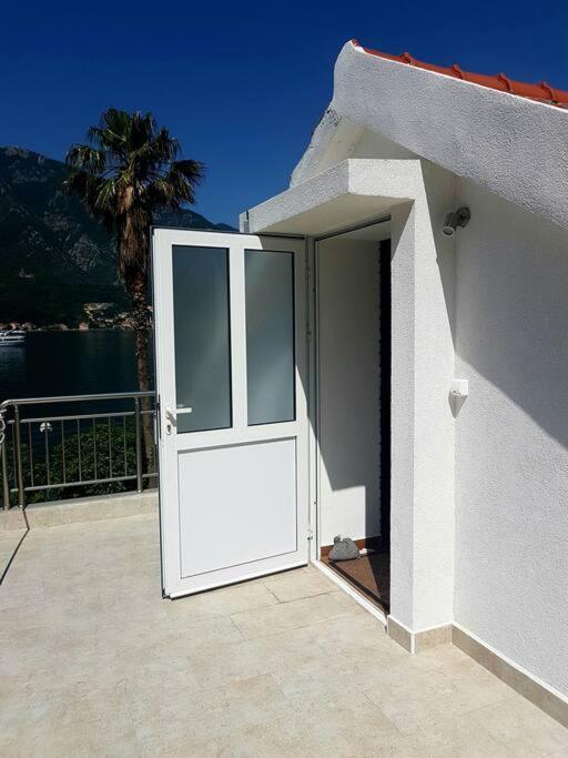 Loft Apartment Capitano On The Sea Shore Kotor Zewnętrze zdjęcie